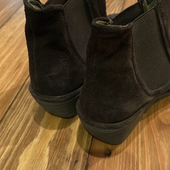 Brown booties - Picture 4 of 4